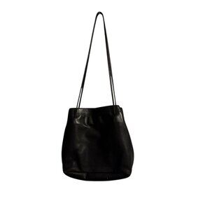 90's Nine West Leather Bucket Crossbody Bag